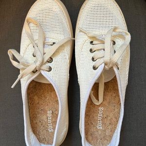 Soludos womens size 8 cream/tan